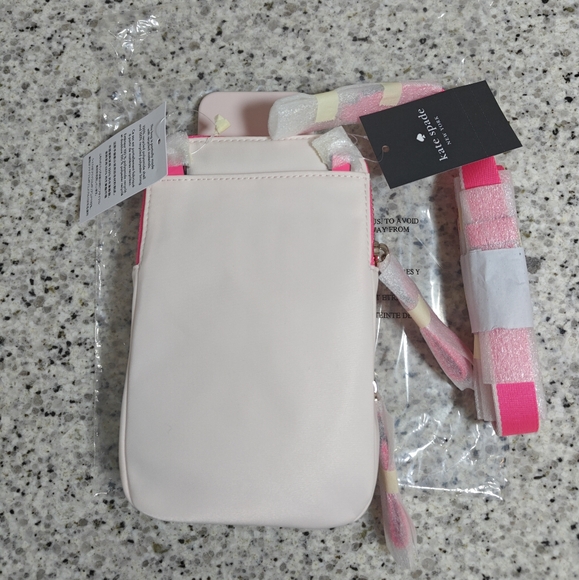 kate spade Chelsea Nylon Phone Crossbody - Picture 6 of 9
